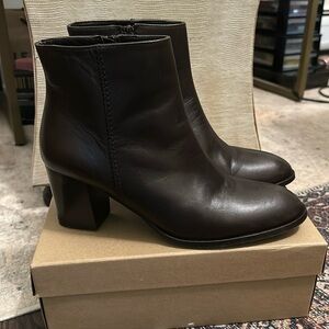 LAMICA Leather Booties Women’s Size 41